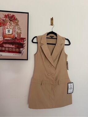 macy's rose gold dress Macys Size 4 Prom Dress Rose Gold Sequins Long Empire Waist Sleeveless V Neck